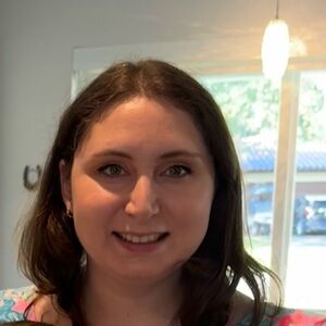 Meet your Posher, Lizzy